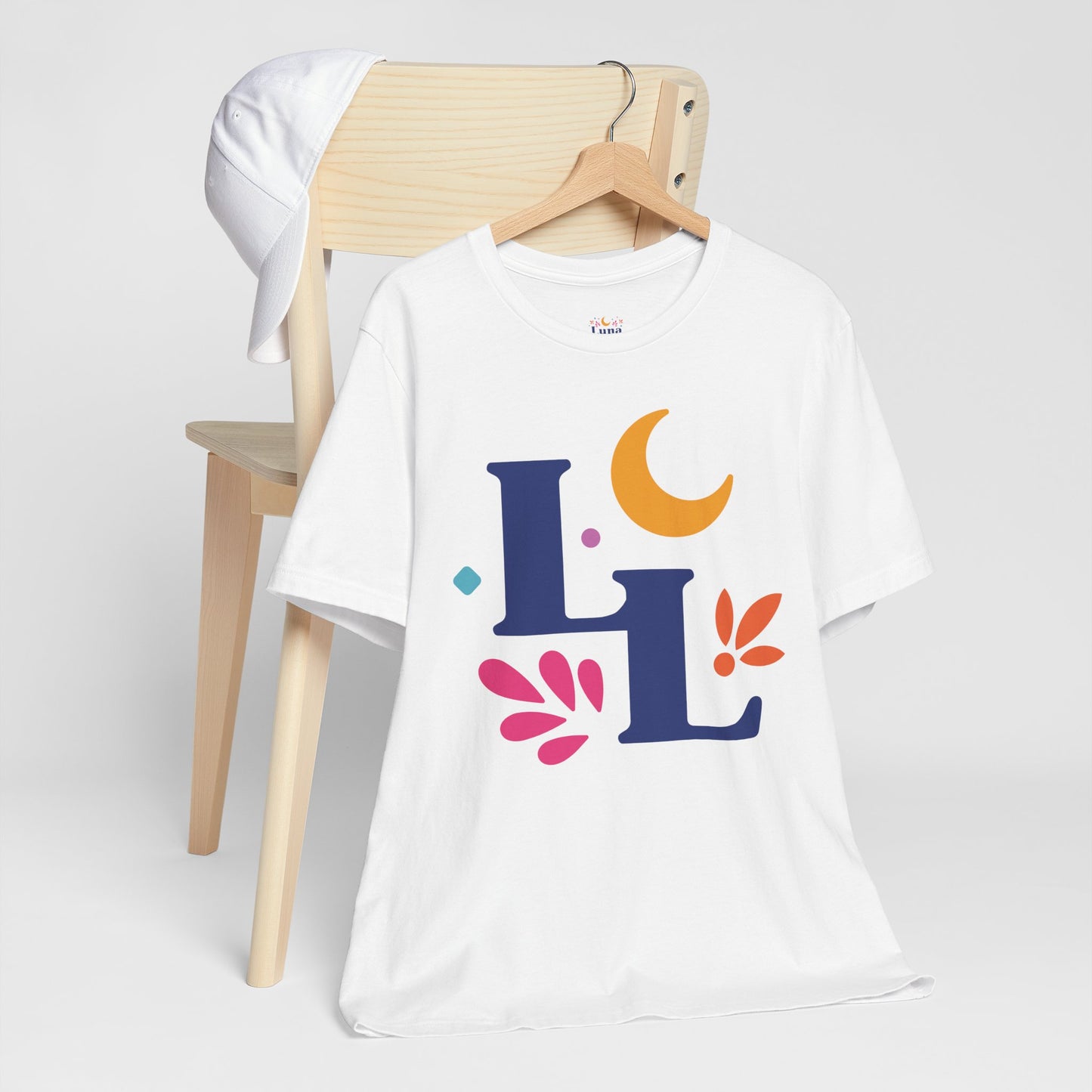 Luna Linda Icon Tee