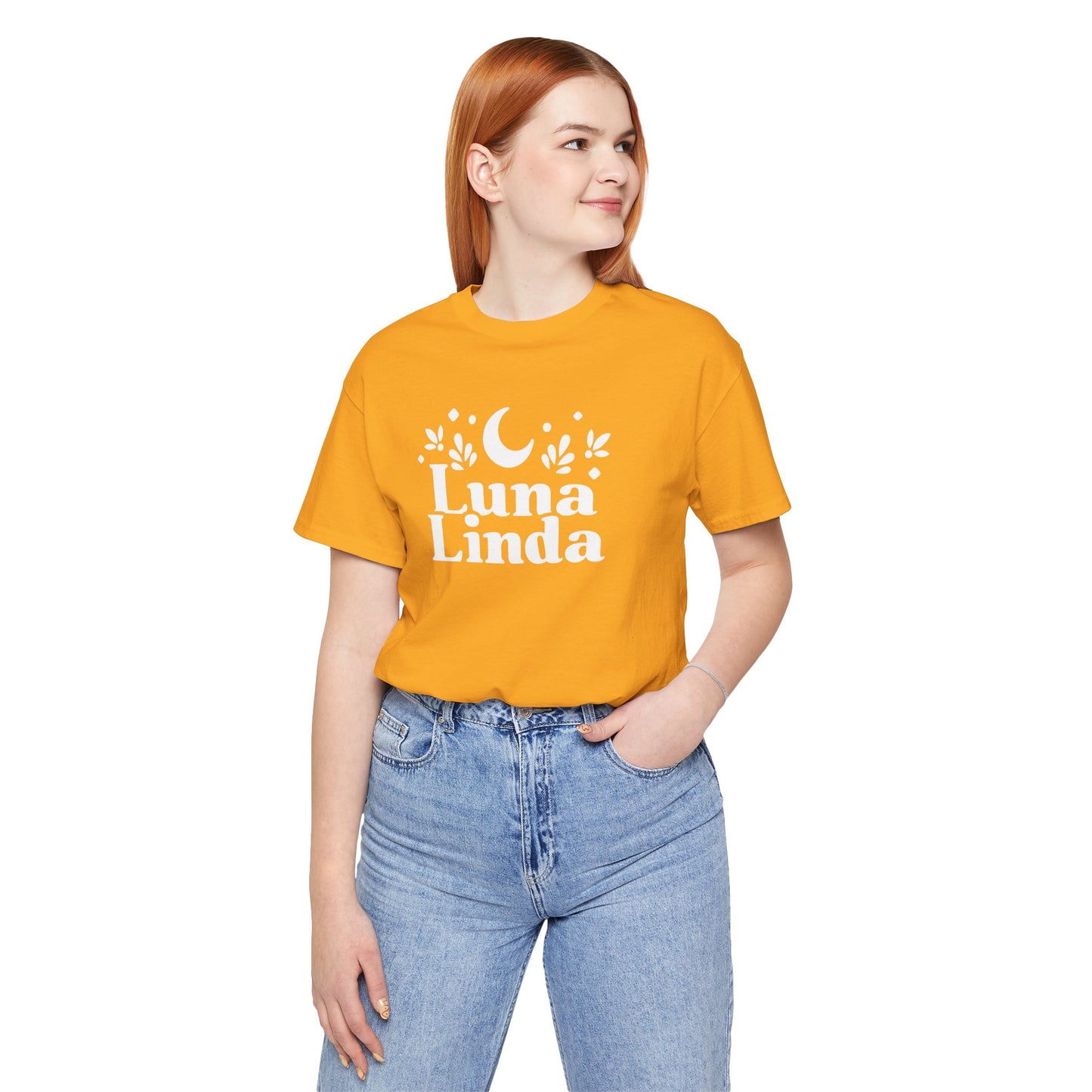 Luna Linda Tee