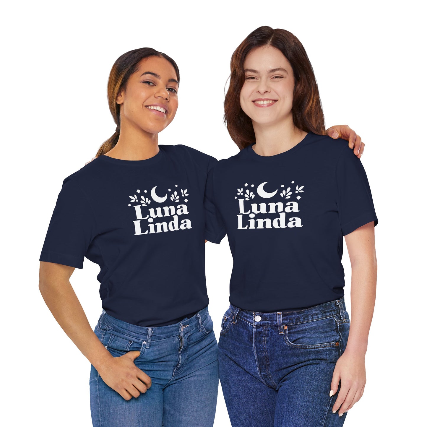 Luna Linda Tee