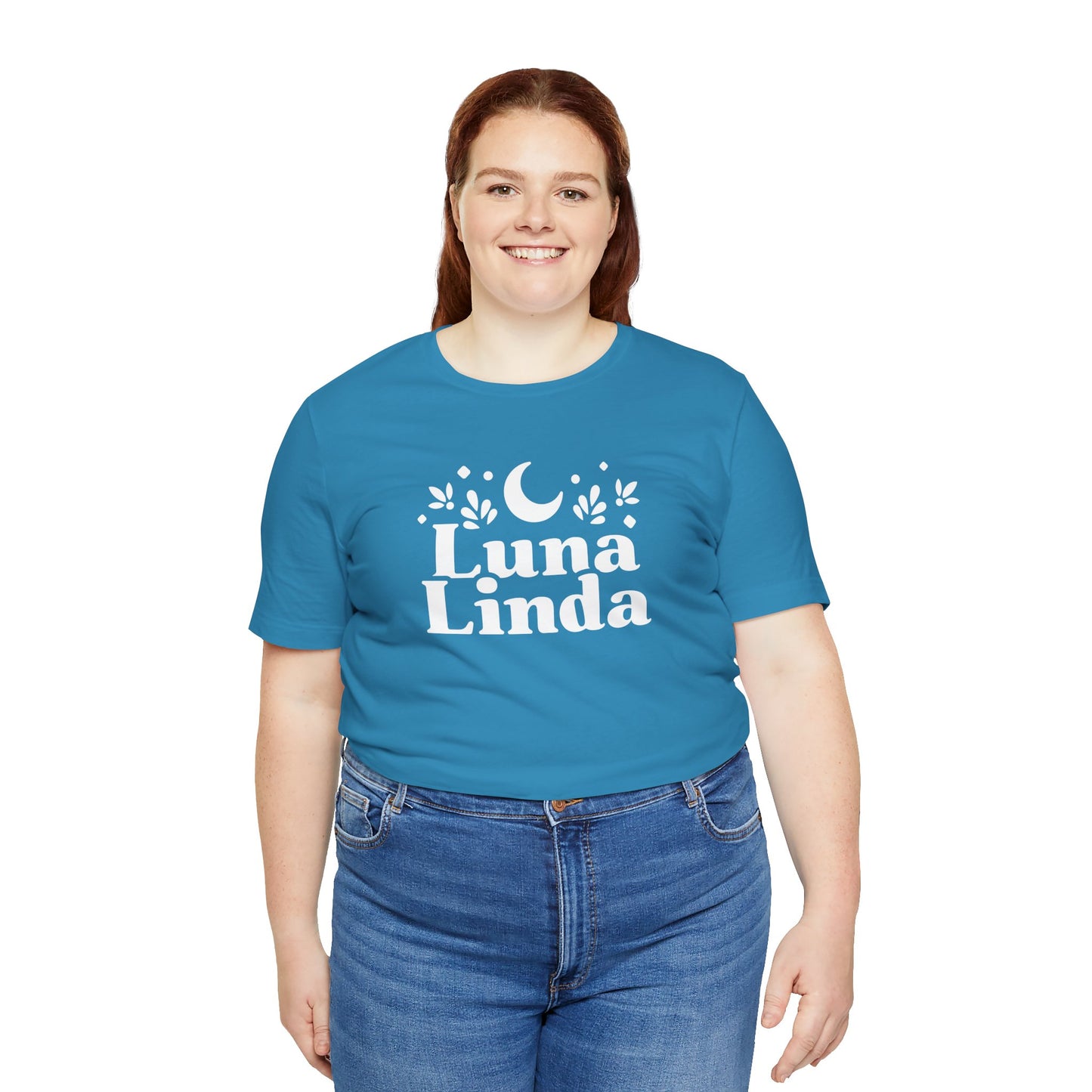 Luna Linda Tee