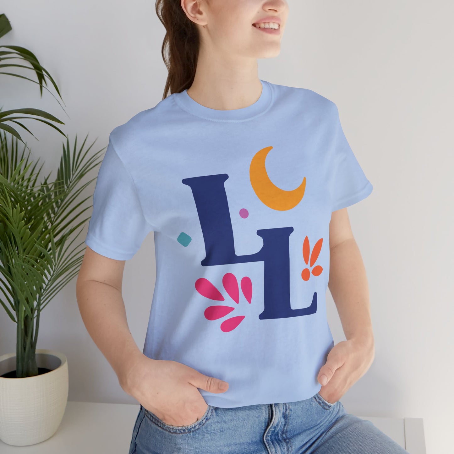 Luna Linda Icon Tee