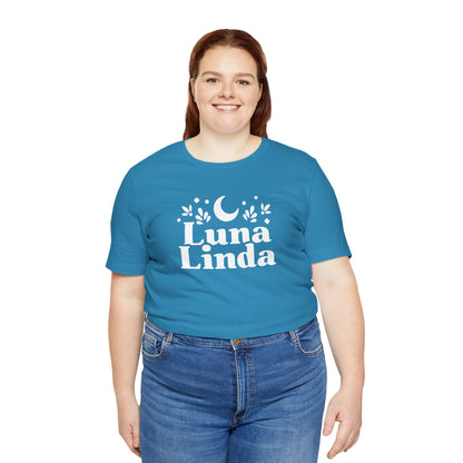 Luna Linda Tee