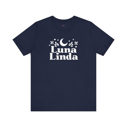 Luna Linda Tee